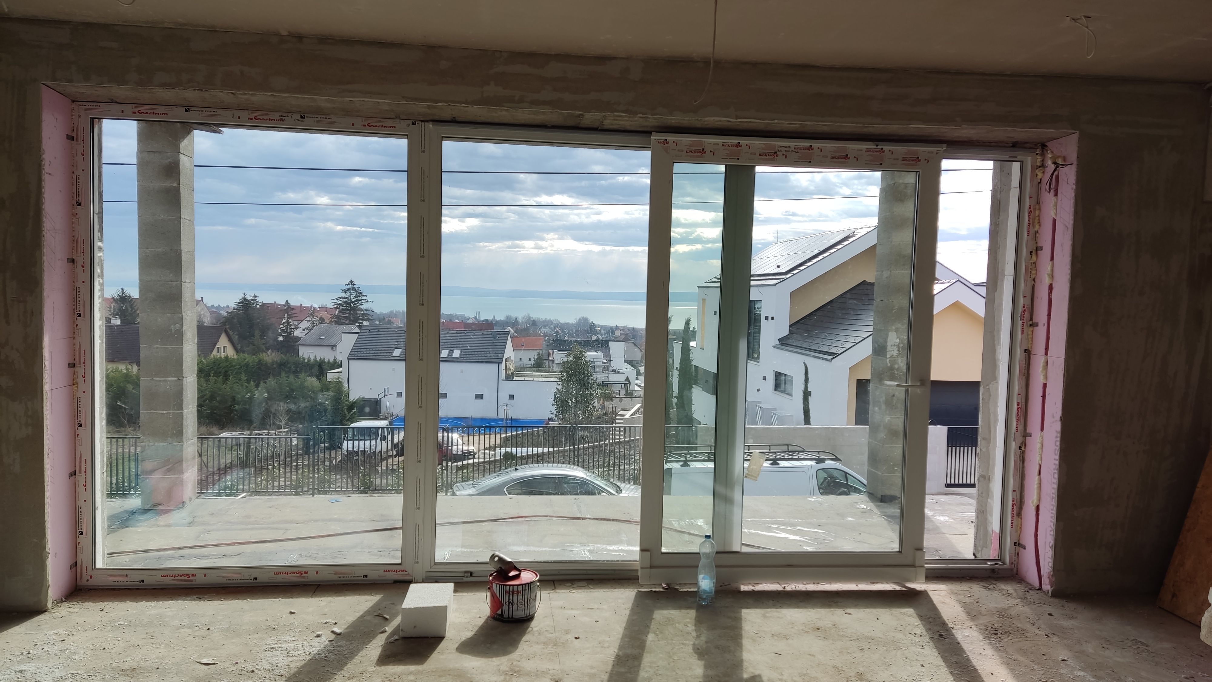 Referencia munka 275