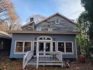 {{ custom_values.service_1 }} in {{custom_values.area_6})