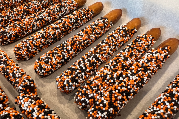 halloween pretzels halloween pretzels