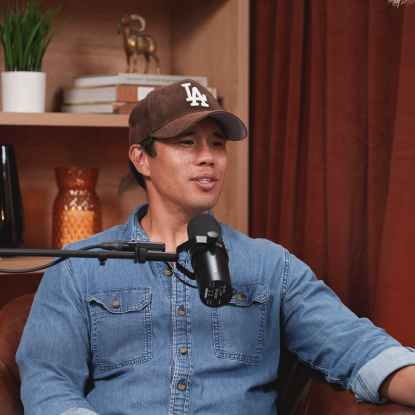 Chris Soriano in Selah Set
