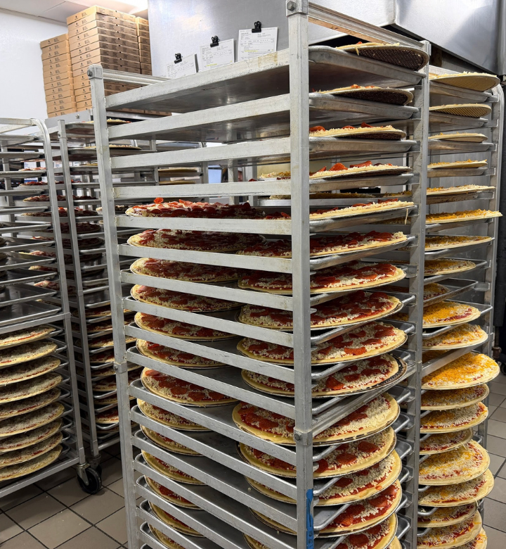 Pizza racks for school groups in Action City