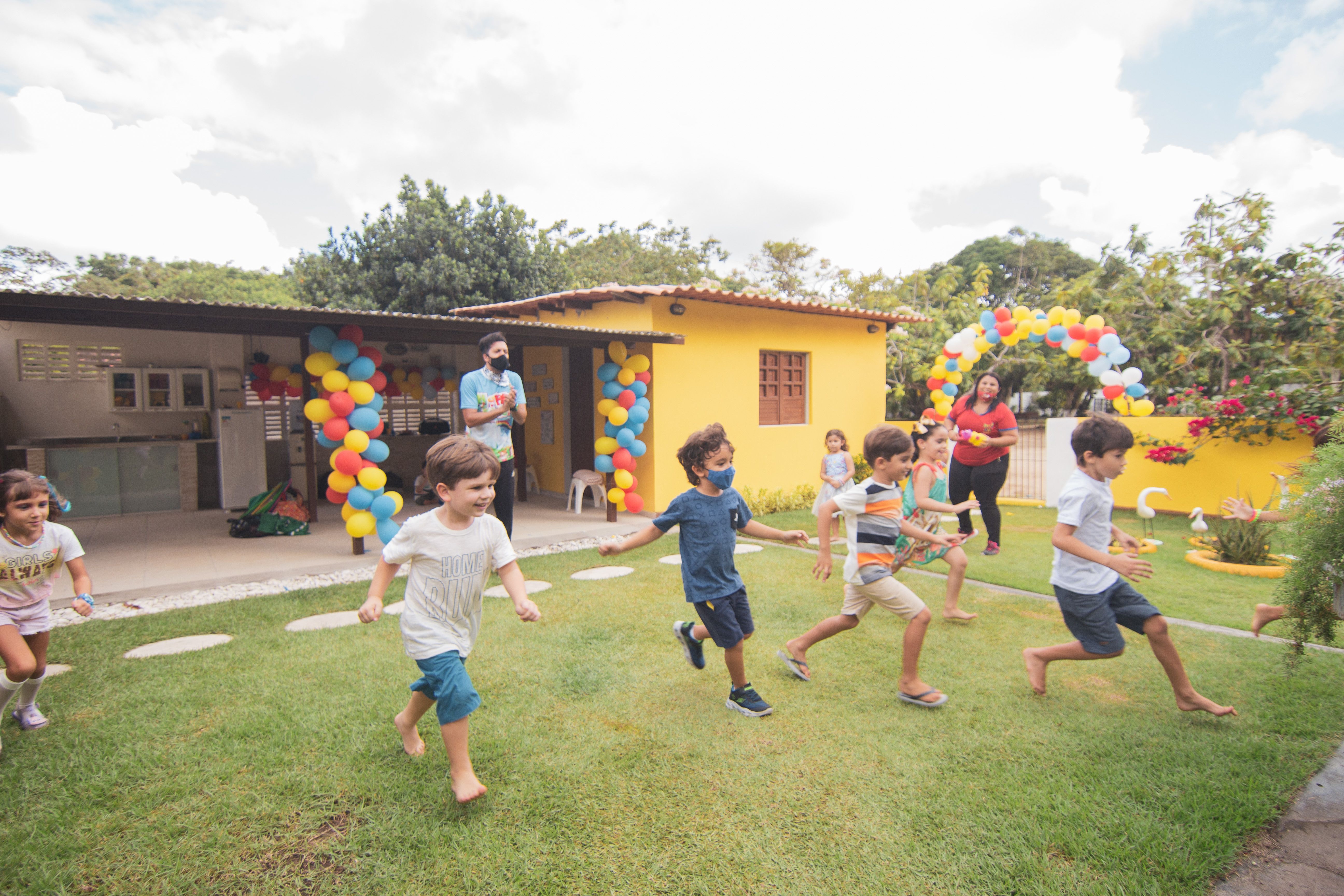 sharks and minnows, yard games sharks and minnows, yard games