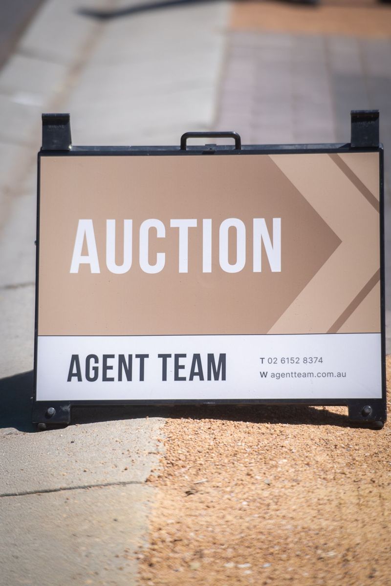 Choosing the Best Way to Sell Your Property: Auction, Private Sale, or Expression of Interest