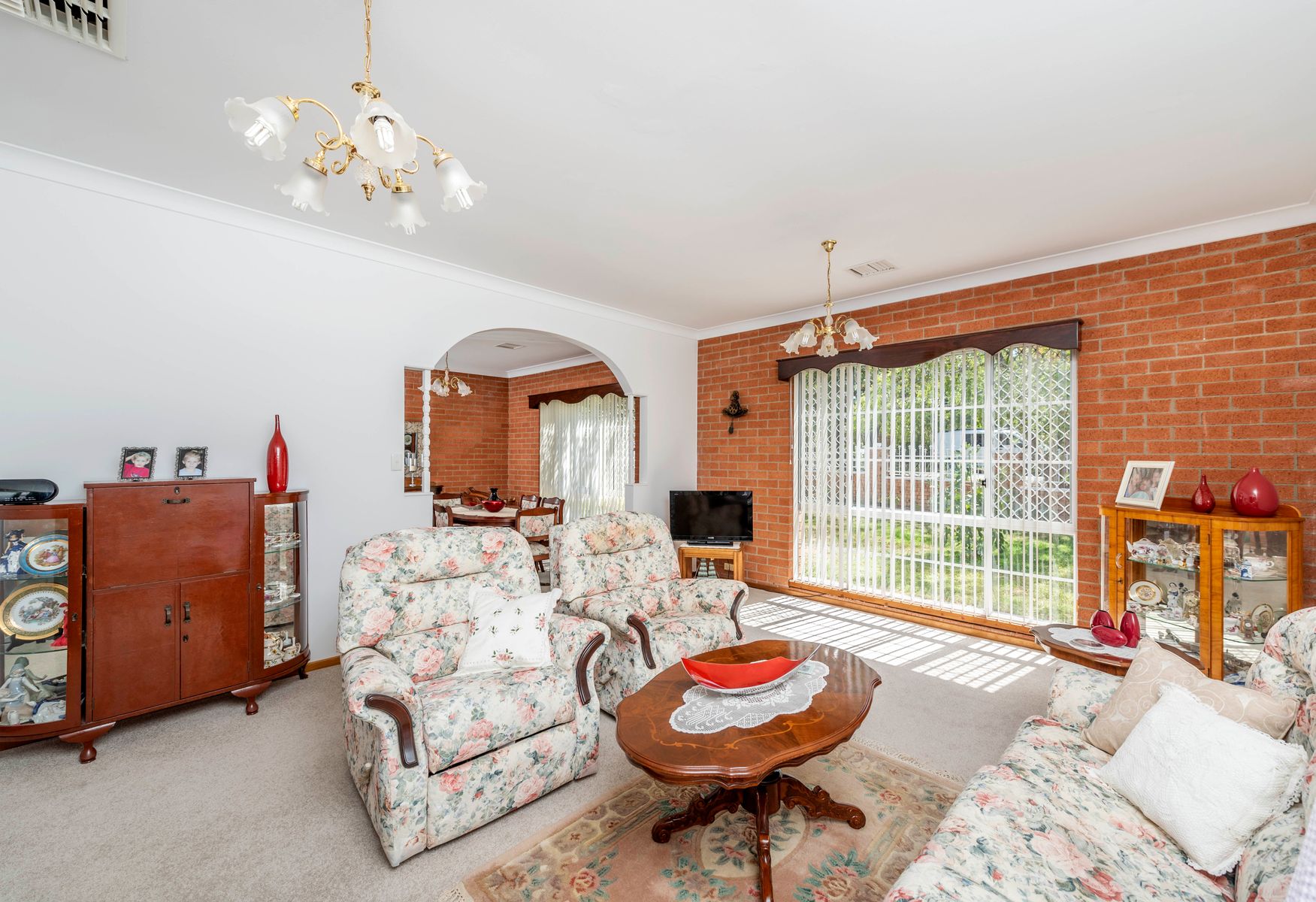 Guide to Selling the Home of a Loved One: Minimising Stress and Conflict
