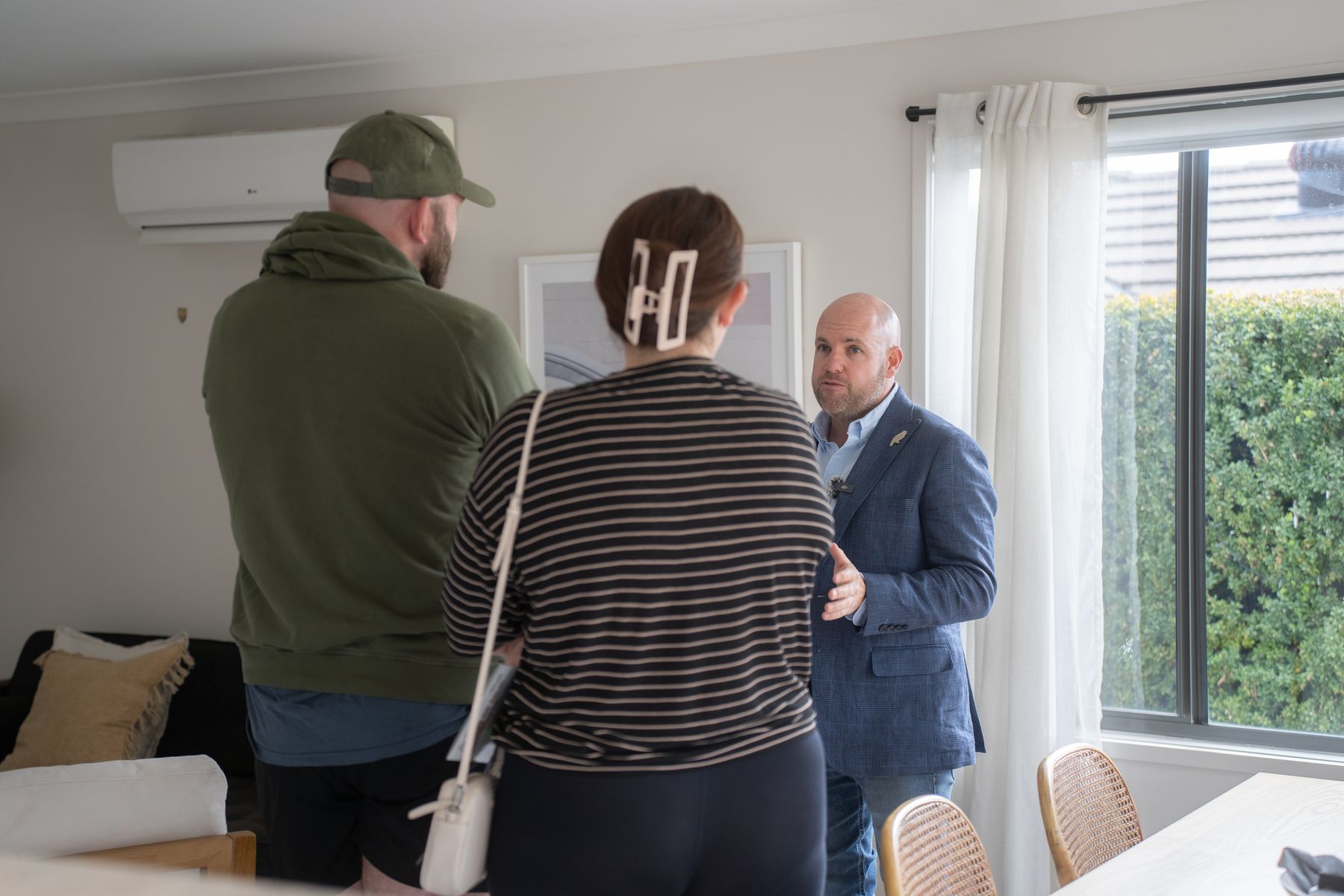 Tips for Making a Successful Offer on a Property through Private Treaty