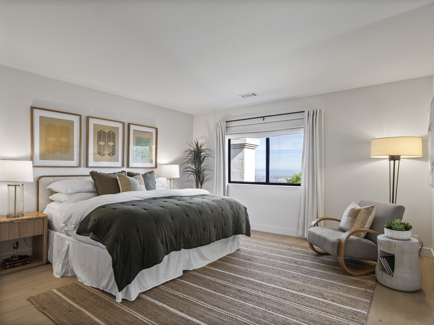 731 Lakemead Way outdoor