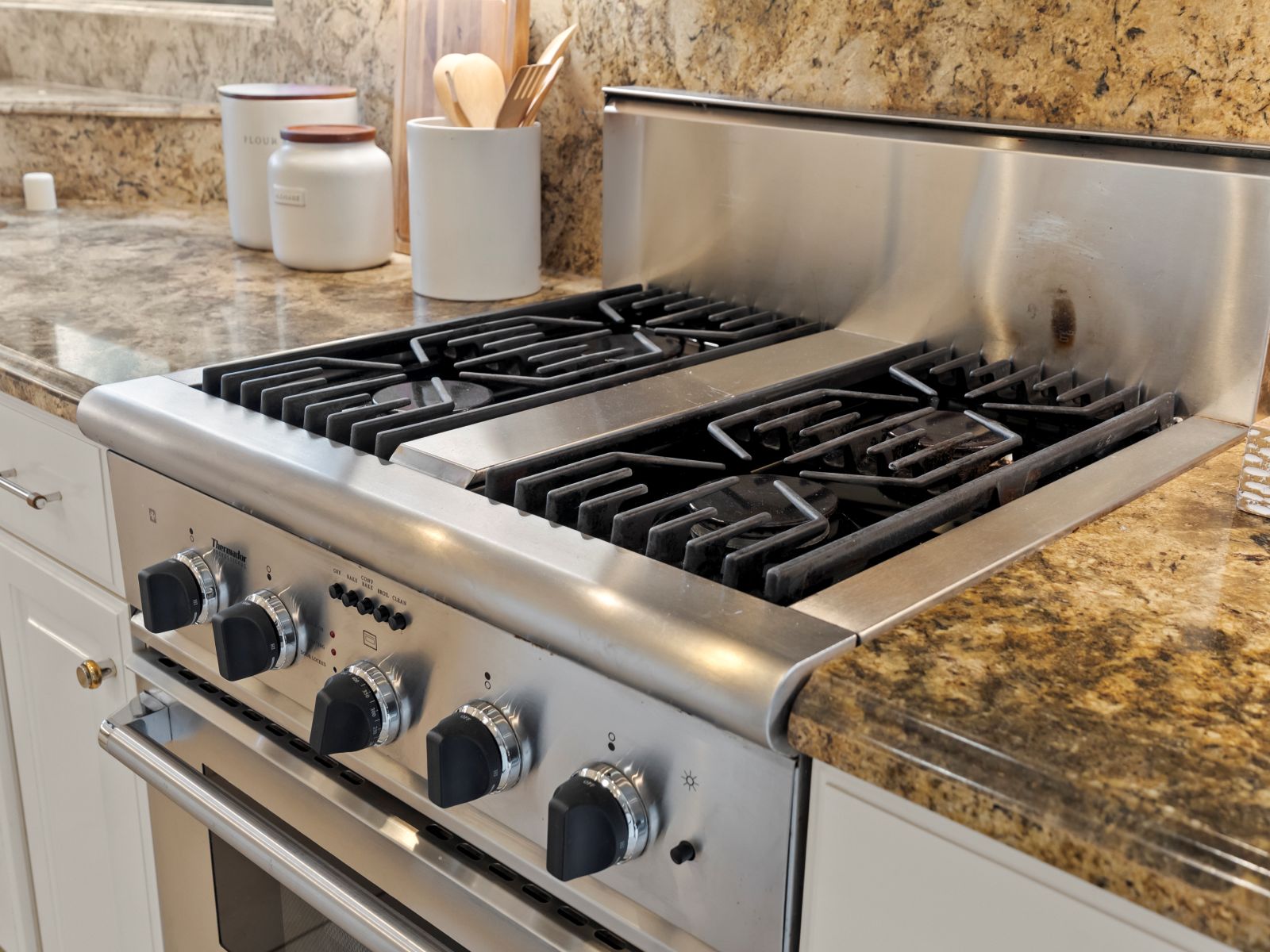 6 Woodridge Ct feature