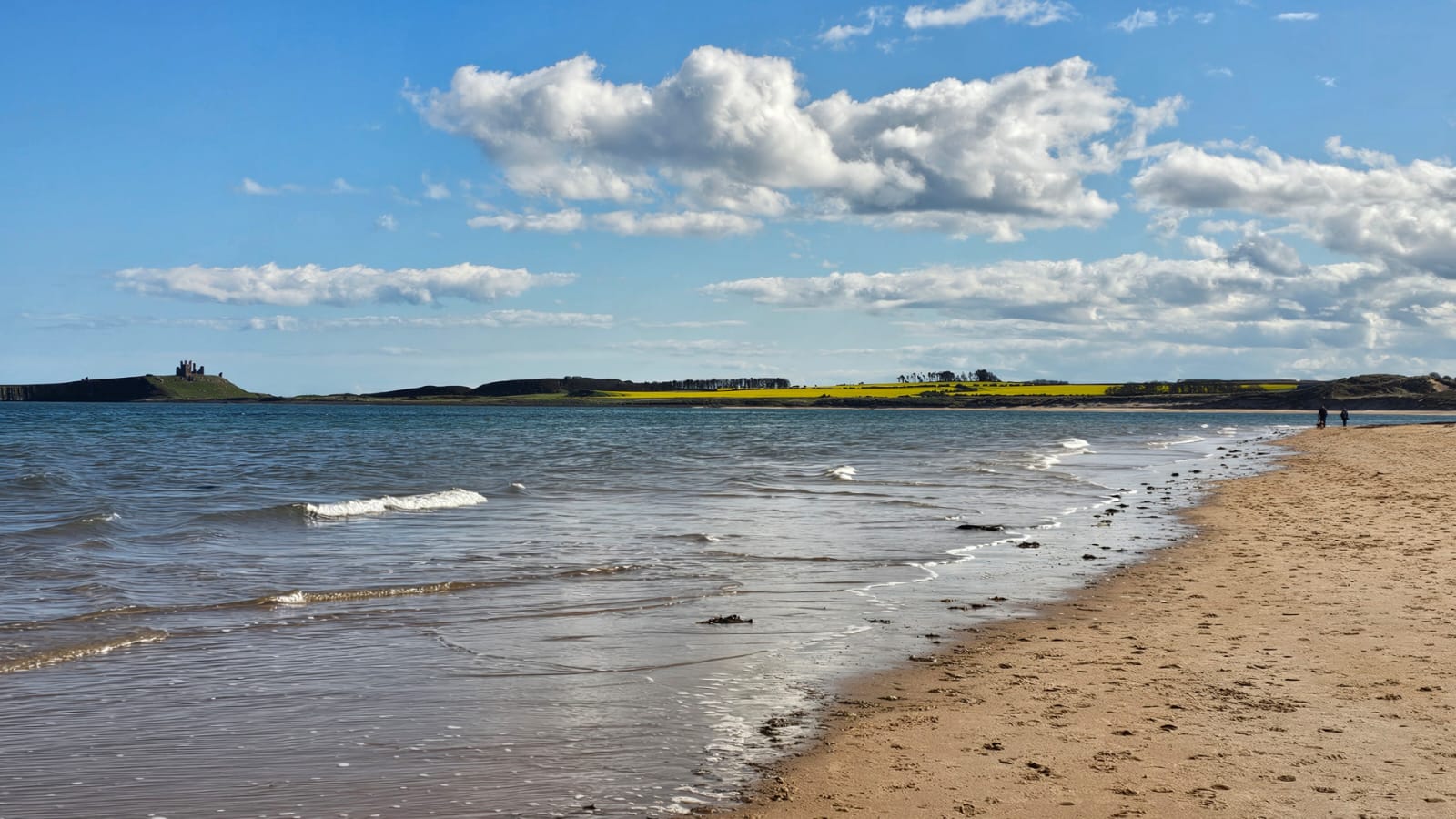 St. Mary's Island, Whitley Bay. April 2026. Barbara Payman.