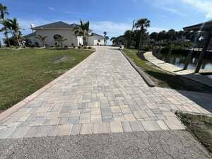 {{ custom_values.service_3 }} in {{custom_values.area_2})