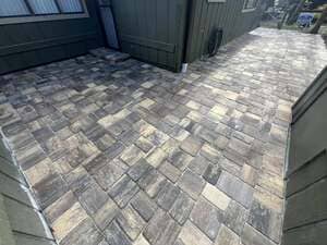 {{ custom_values.service_1 }} in {{custom_values.area_6})