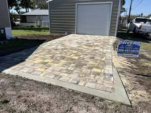 {{ custom_values.service_1 }} in {{custom_values.area_5})