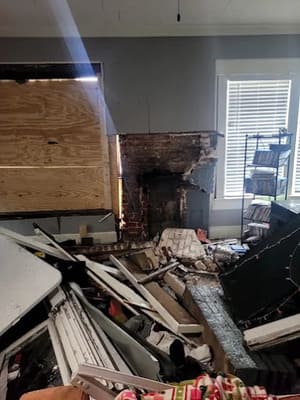 Windows and doors in King mountain