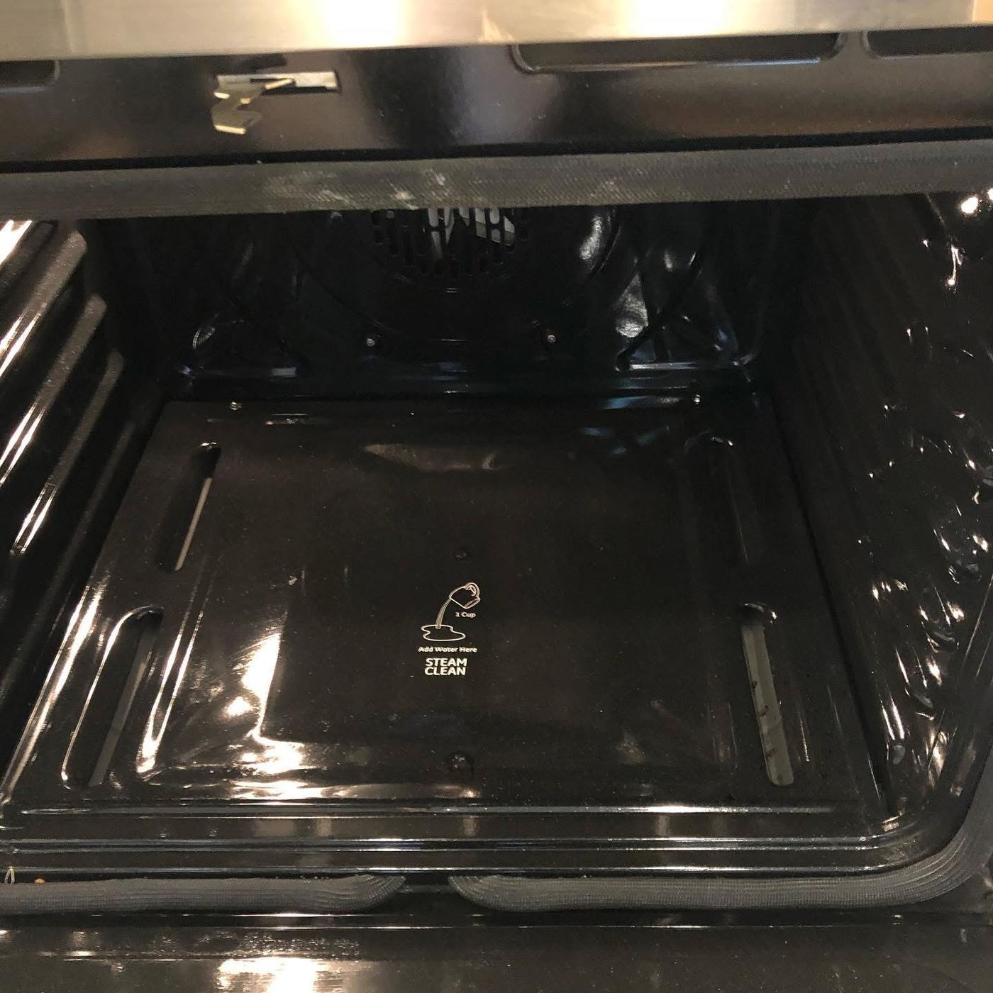 Oven interior cleaned during a move-out cleaning