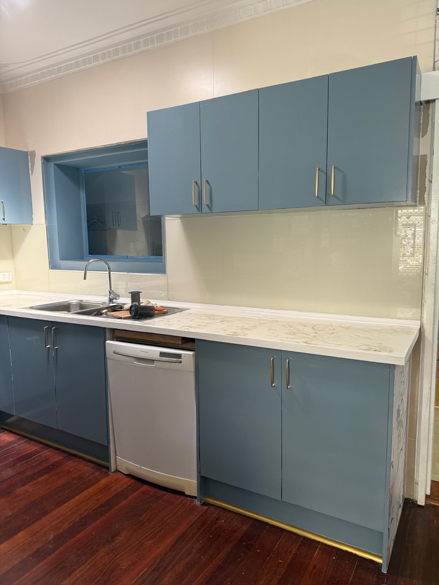 Benchtop resurfacing