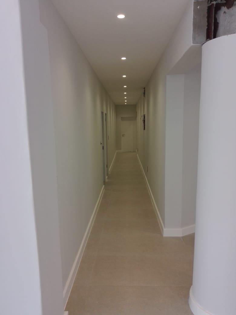 Vinyl flooring installation