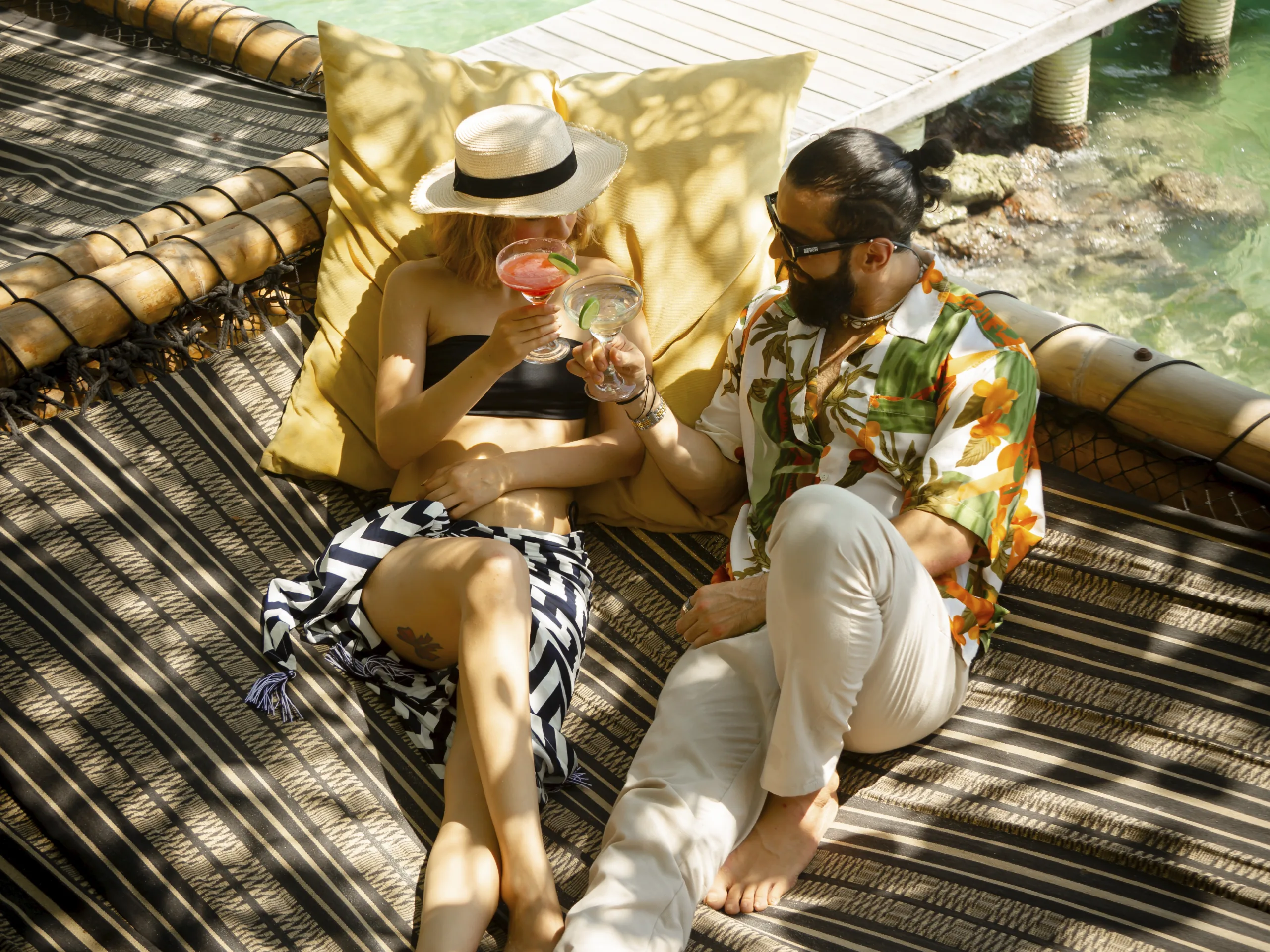 Une expérience singulière au PA’UE Beach Lounge dans les îles du Rosaire