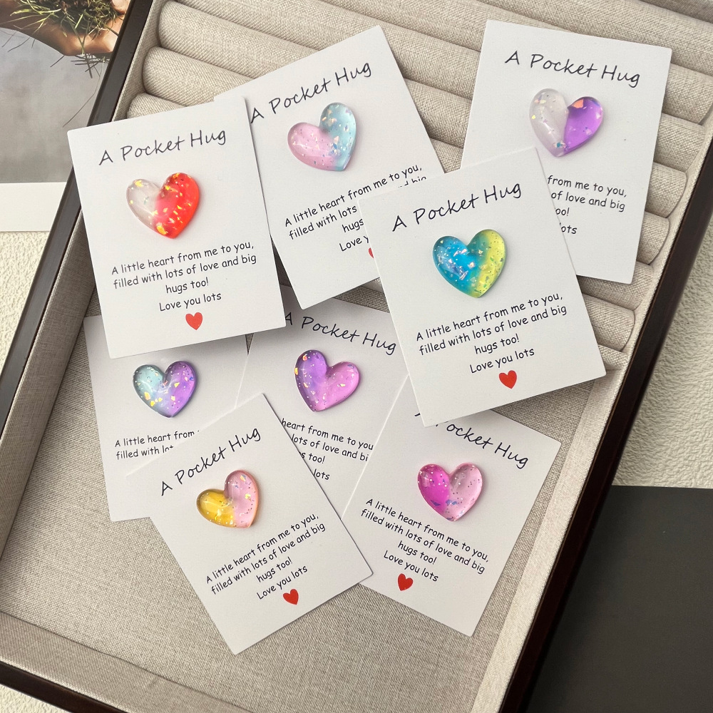 Gradient heart pocket greeting card
