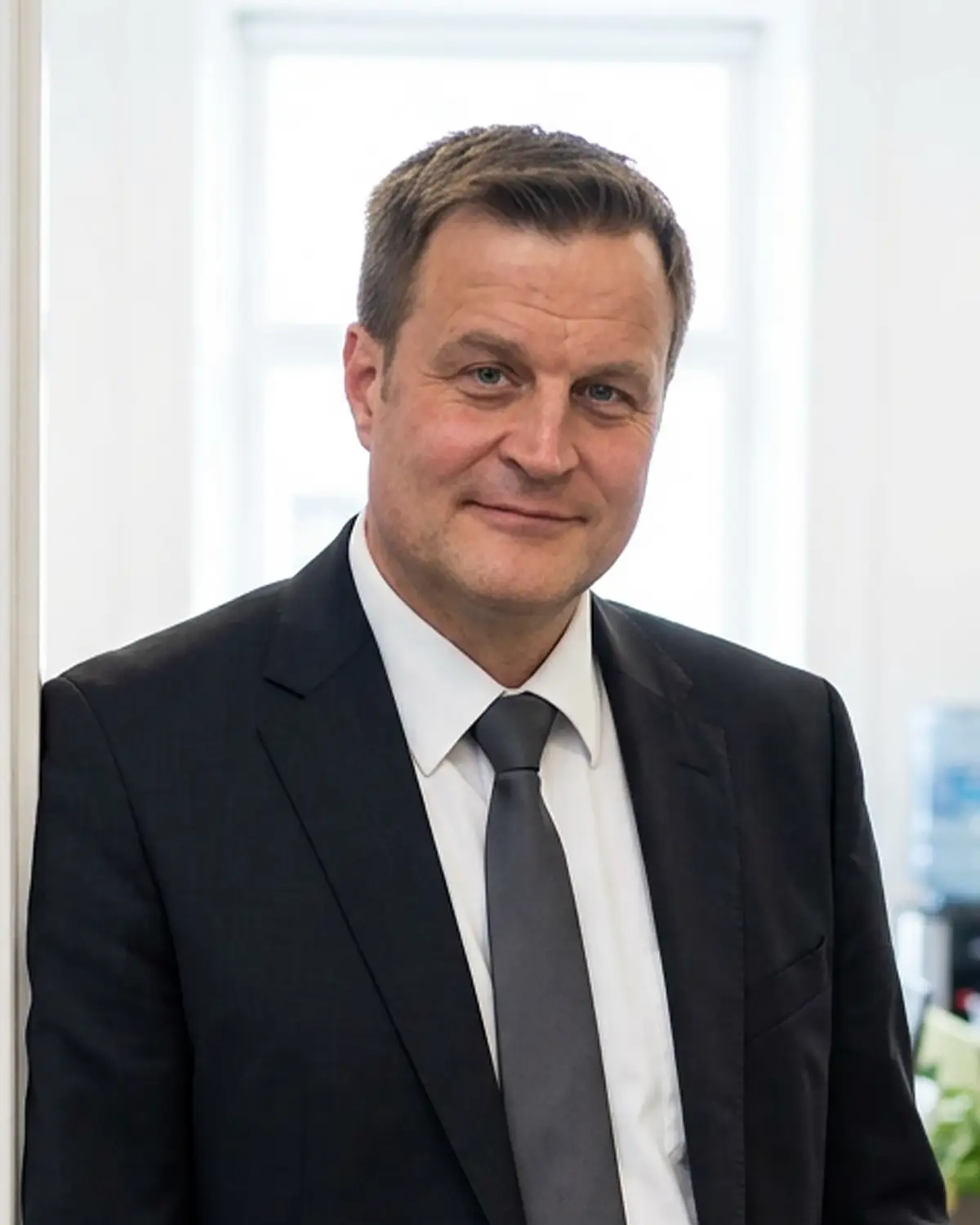 Mika, Helmi Kumppanuus tiimin jäsen