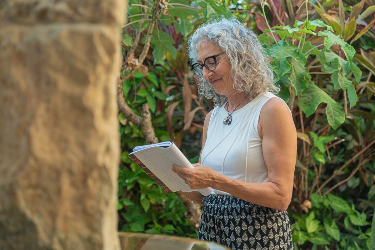 Dr. Ellen Albertson