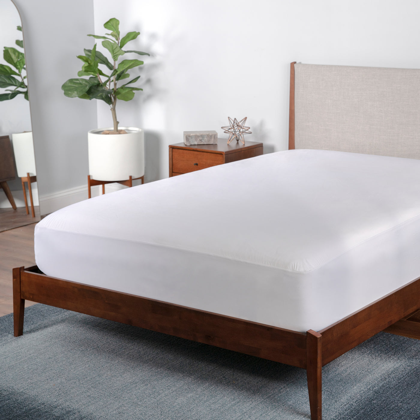 Bedgear StretchWick mattress protector