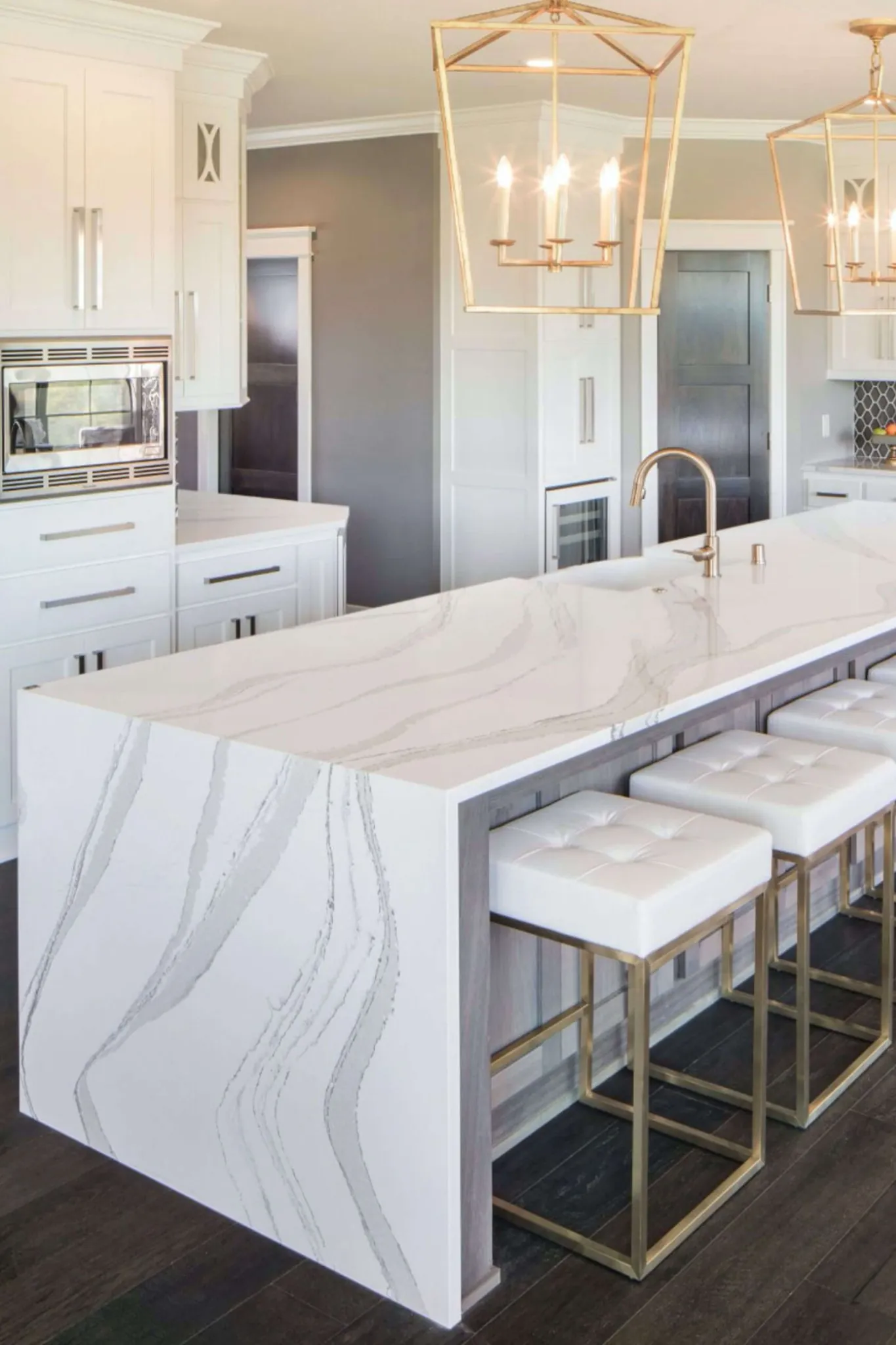 Quartz countertops and quartz slabs in Chicago