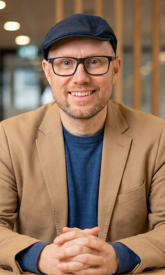 Chris Sommervik, forfatter og takstingeniør