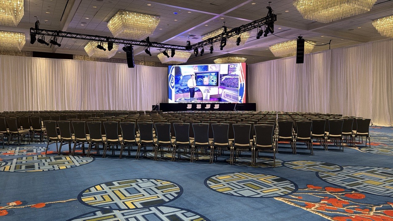 Set Build / Stage Load-in