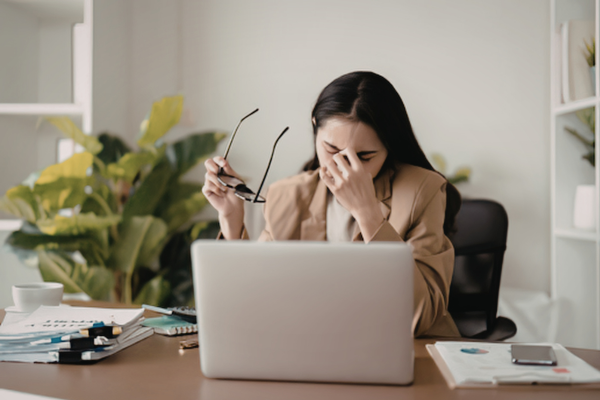 Business owner overwhelmed with work load. Business owner overwhelmed with work load.
