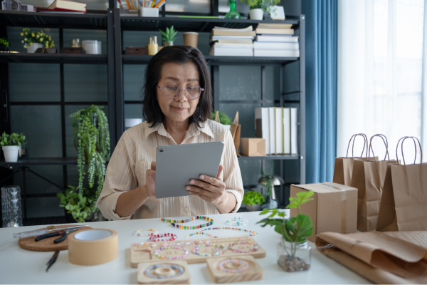 Business owner finally focusing on desgining. Business owner finally focusing on desgining.