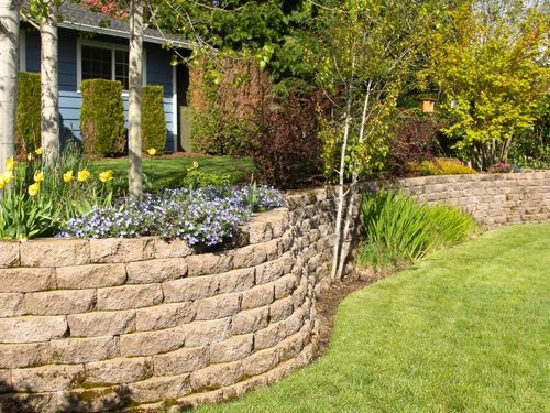 Retaining Wall in Verona
