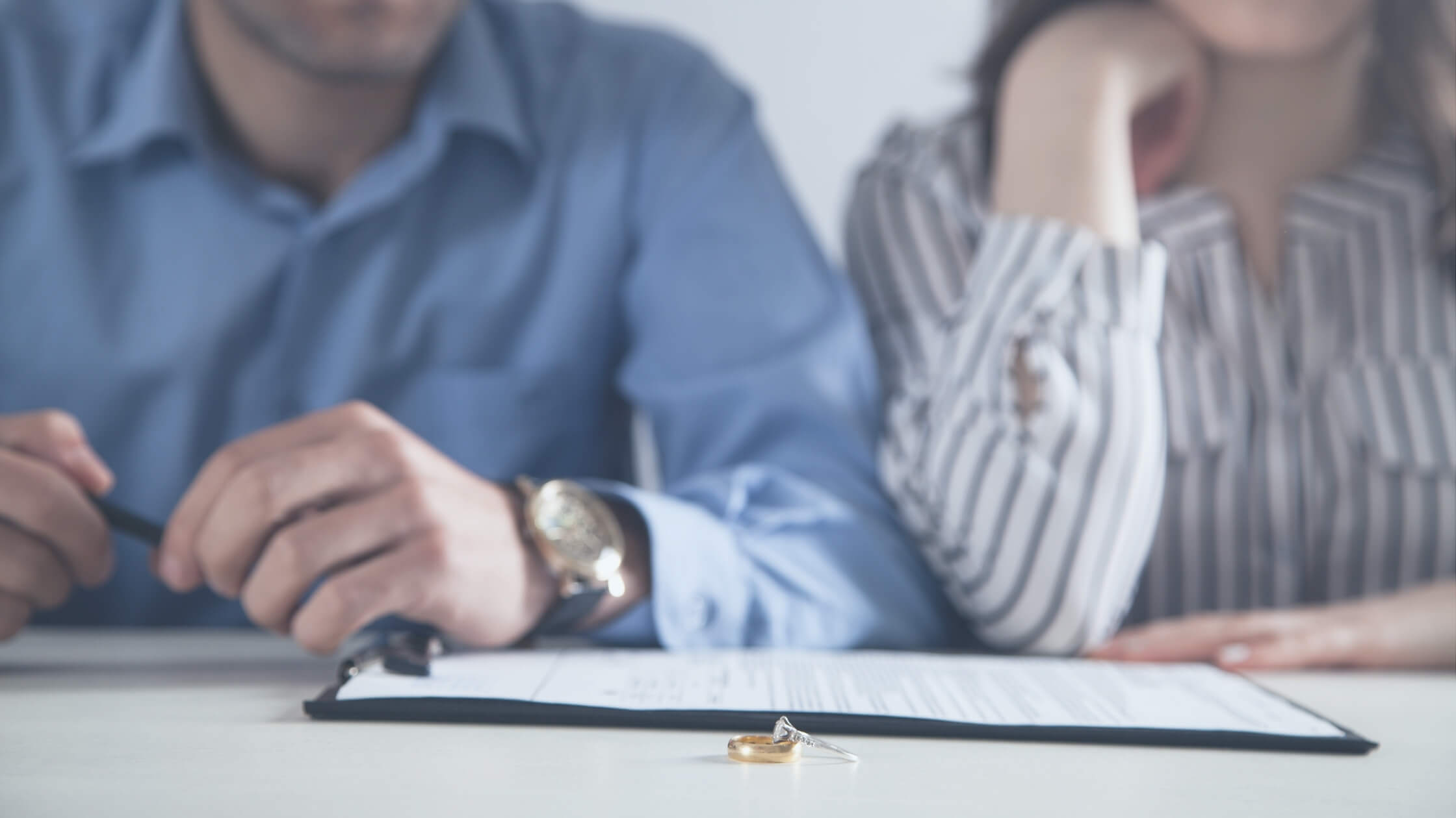 How Are Assets Split in a Divorce? What Happens to the House (2026)
