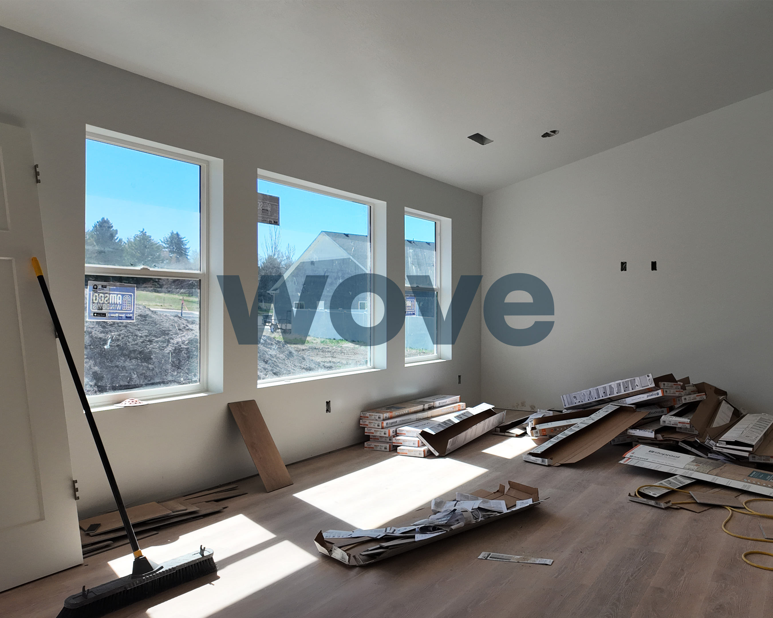 Wove Solutions team helping contractors