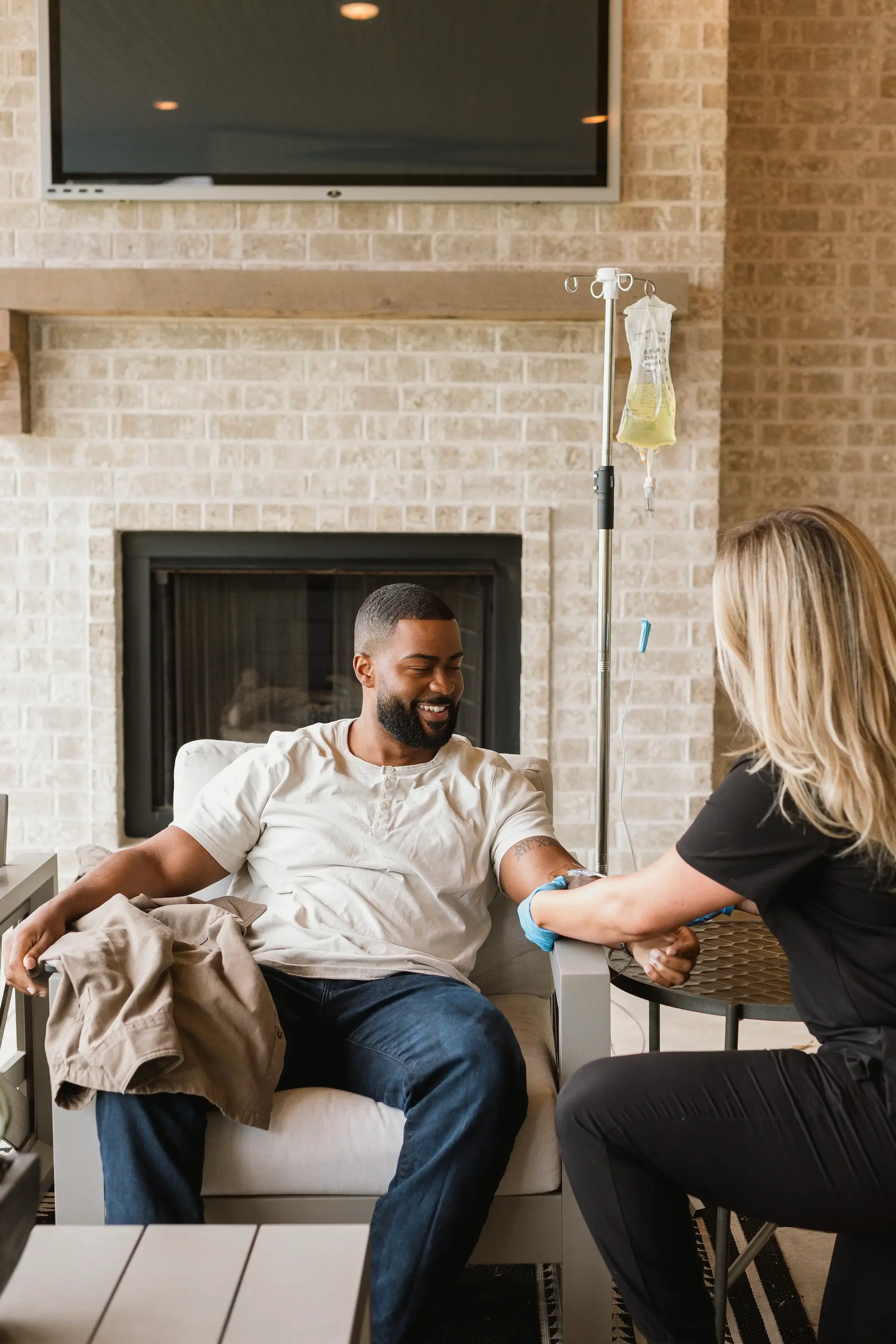 Mobile IV therapy delivered at home in Benton County