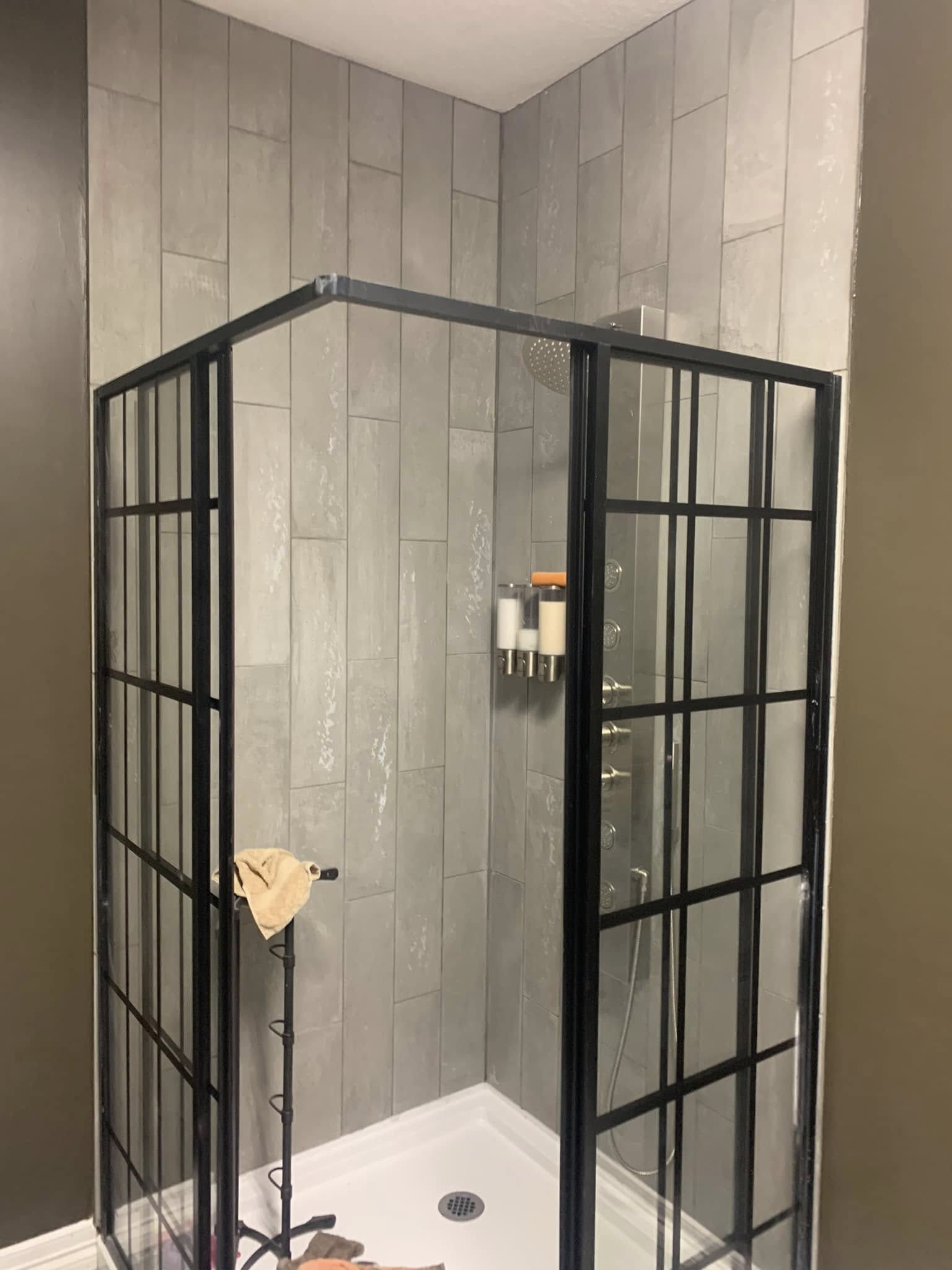 Project completed by SR Professional Painters 21