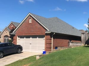 {{ custom_values.service_1 }} in {{custom_values.area_3})