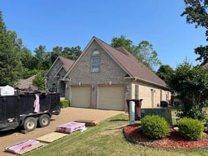 {{ custom_values.service_4 }} in {{custom_values.area_7})