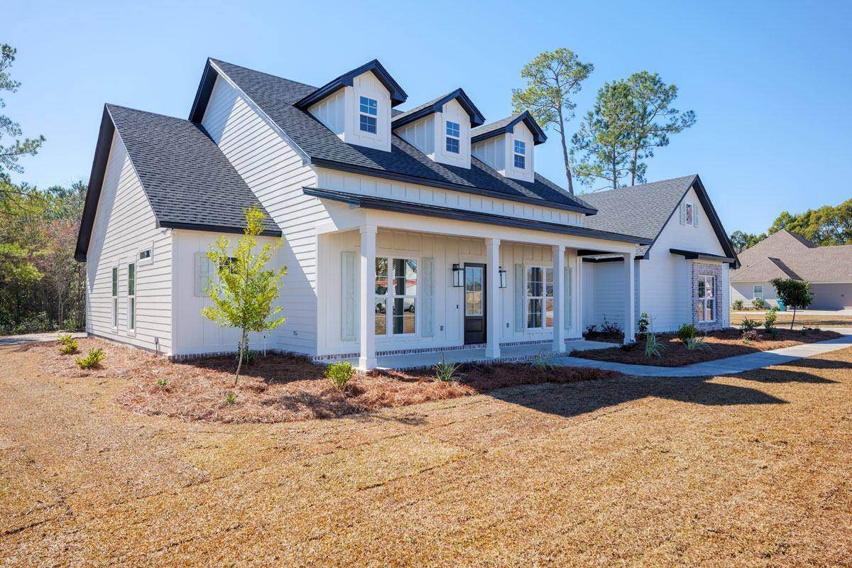 The Water Oak exterior