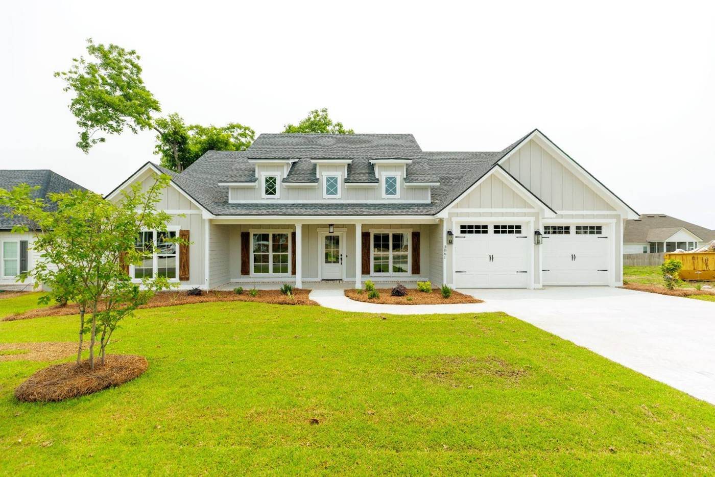 The Wiregrass exterior
