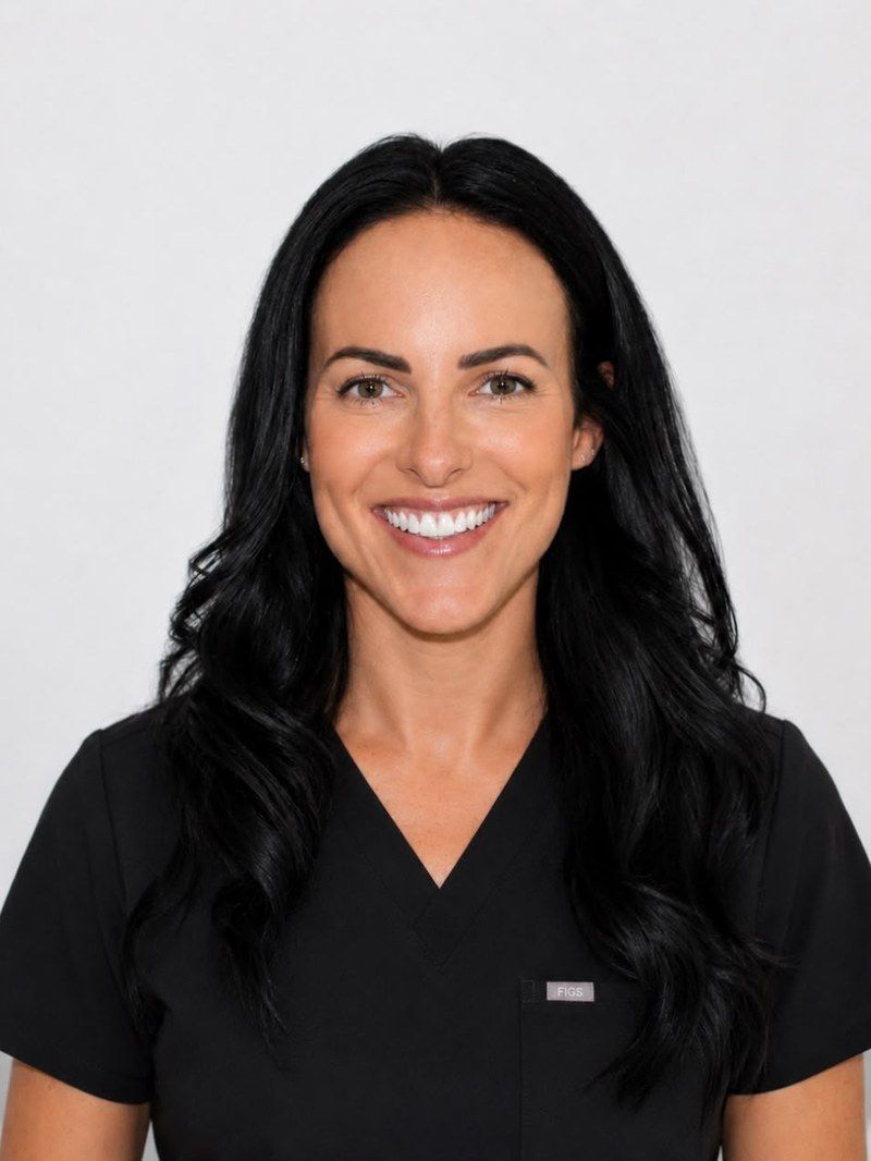 Dr Rachael Syvret