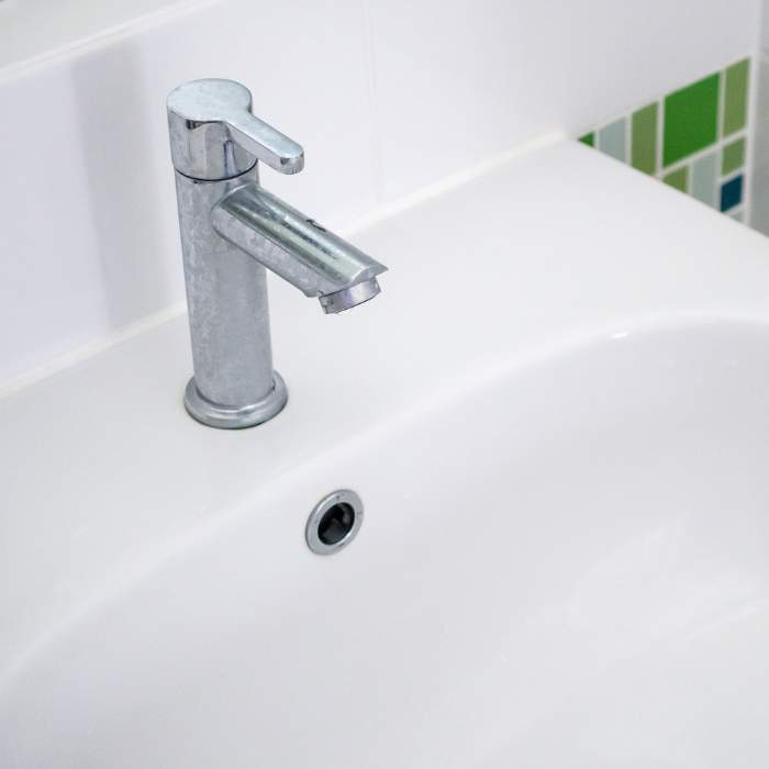 nettoyage lavabo après intervention résultat impeccable