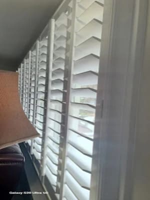 {{ custom_values.service_4 }} in {{custom_values.area_4})