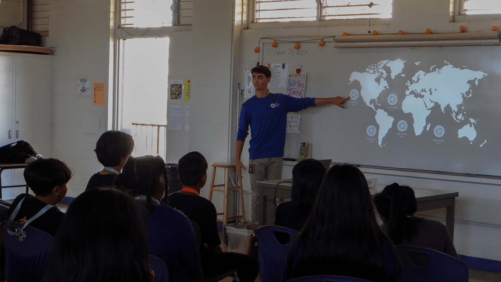 Our education team working with a group of students on Oahu, Hawaii.