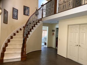 {{ custom_values.service_1 }} in {{custom_values.area_2})