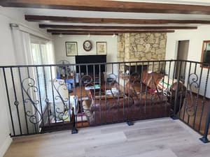 {{ custom_values.service_4 }} in {{custom_values.area_6})