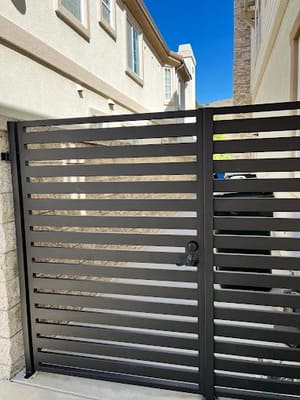 {{ custom_values.service_2 }} in {{custom_values.area_6})