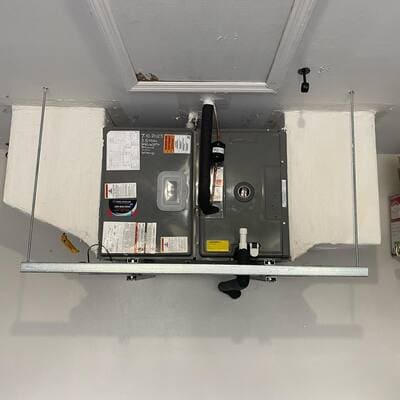 {{ custom_values.service_1 }} in {{custom_values.area_2})