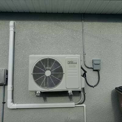 {{ custom_values.service_2 }} in {{custom_values.area_2})