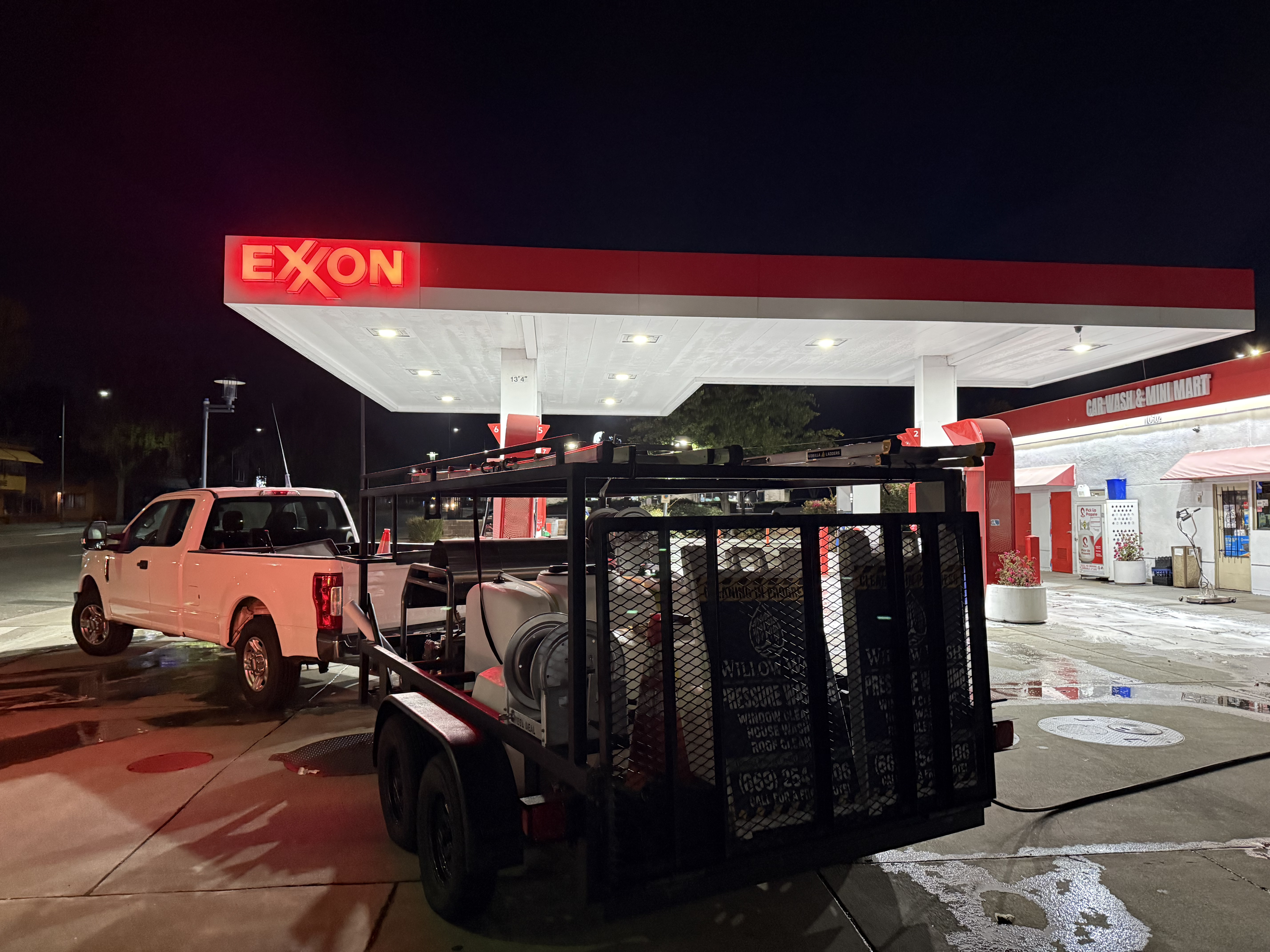 Willow Wash commercial pressure washing project photo 7