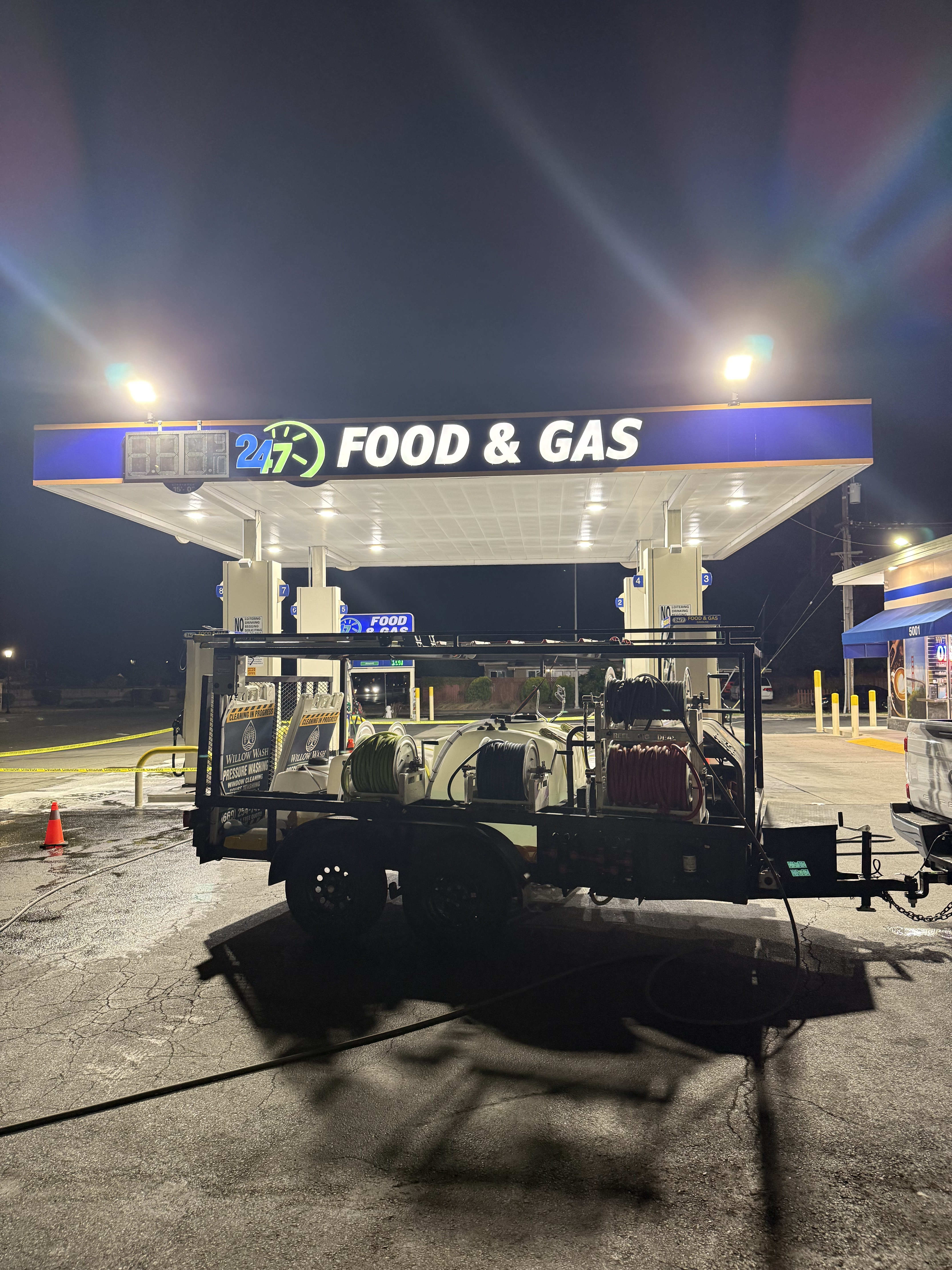 Willow Wash commercial pressure washing project photo 14