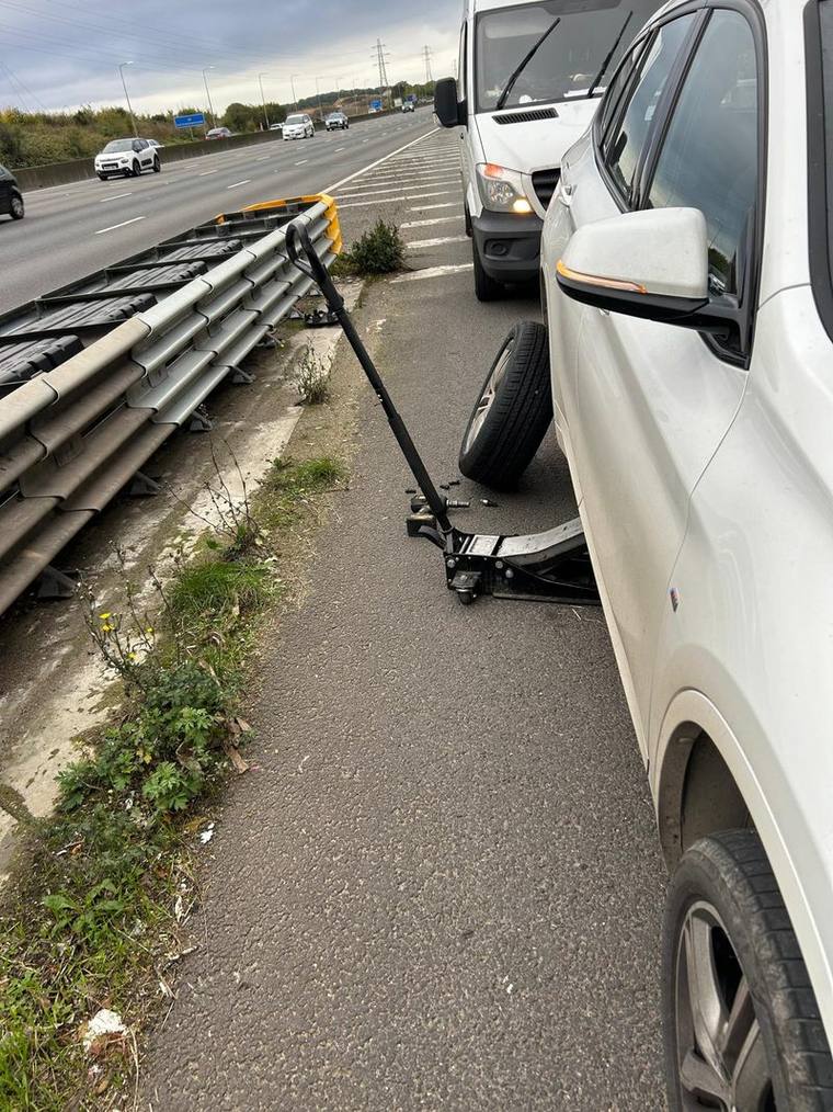 Mobile tyre fitting in Reading, tools